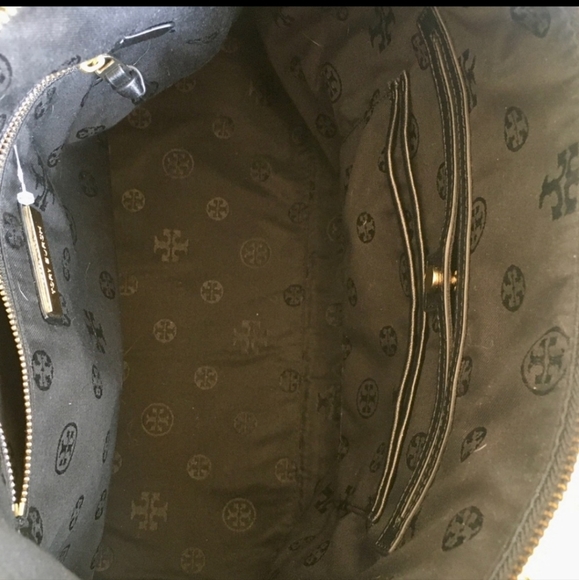 💕Tory Burch Quilted Fleming Tote💕Like New Condition💕 - Picture 11 of 17